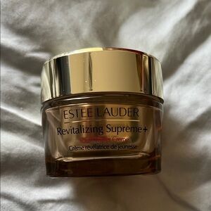 Estee Lauder Revitalizing Supreme+ Moisturizer — NWT